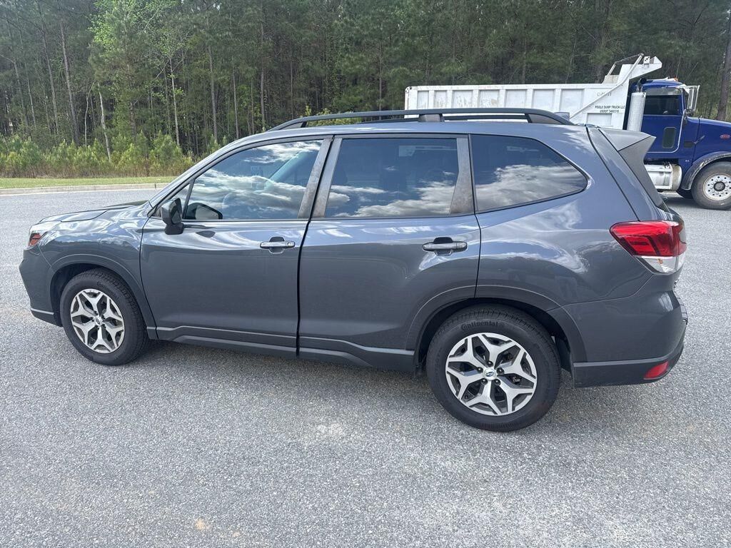 2021 SUBARU Forester