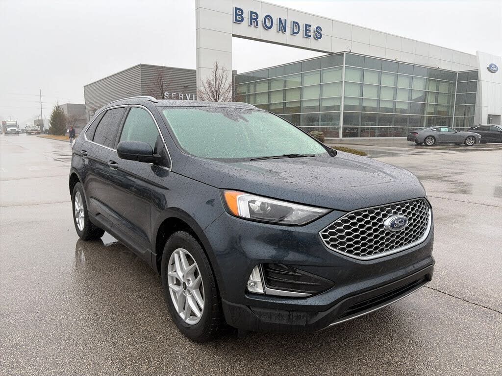 2024 FORD Edge