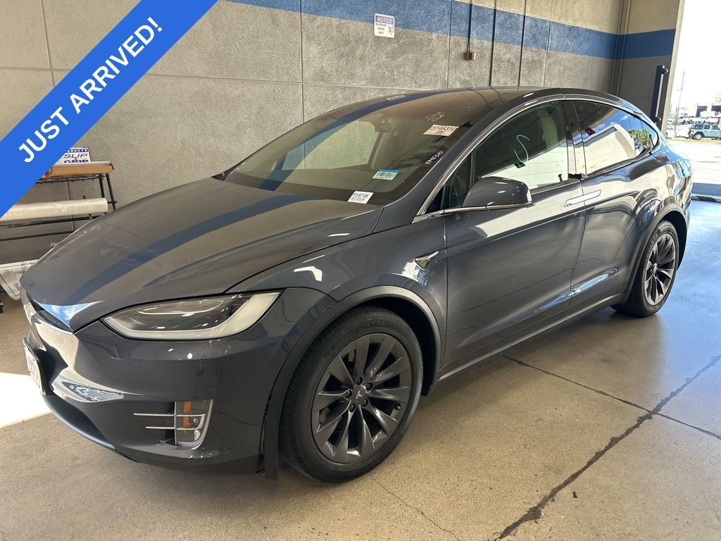 2018 TESLA Model X