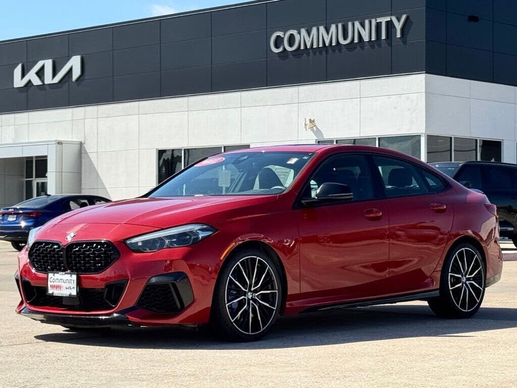 2022 BMW M2
