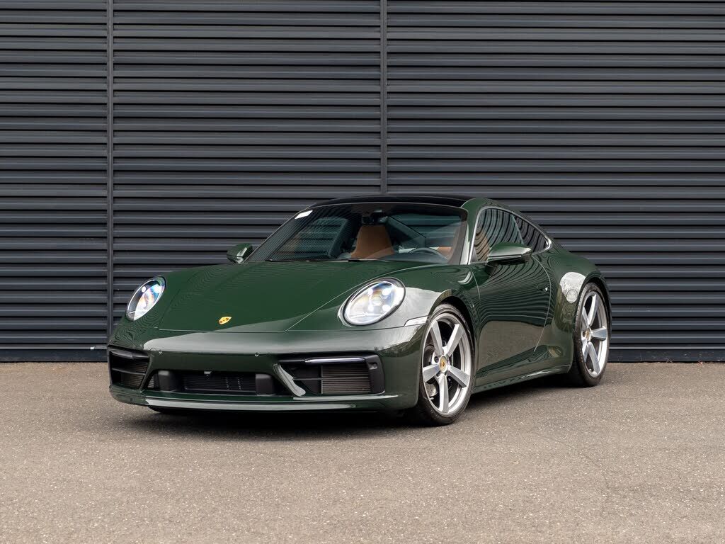 2024 PORSCHE 911