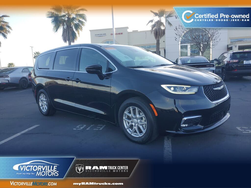 2025 CHRYSLER Pacifica