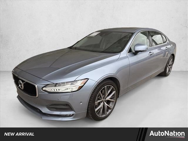 2018 VOLVO S90