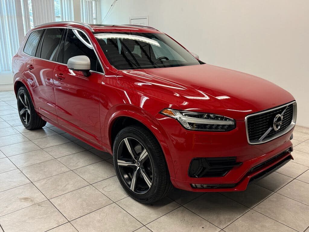 2018 VOLVO XC90