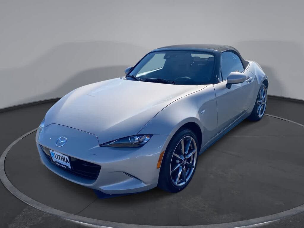 2023 MAZDA MX-5