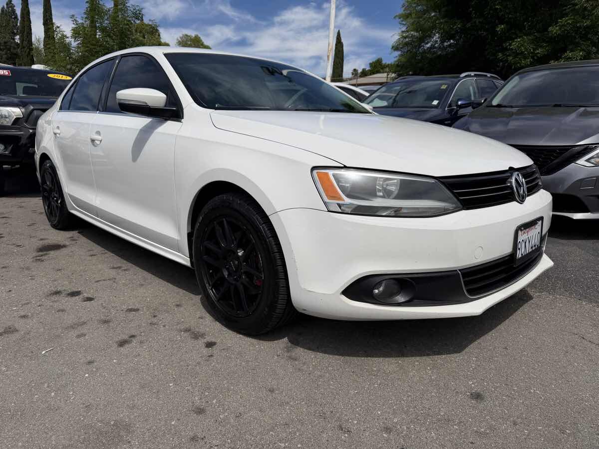 2014 VOLKSWAGEN Jetta