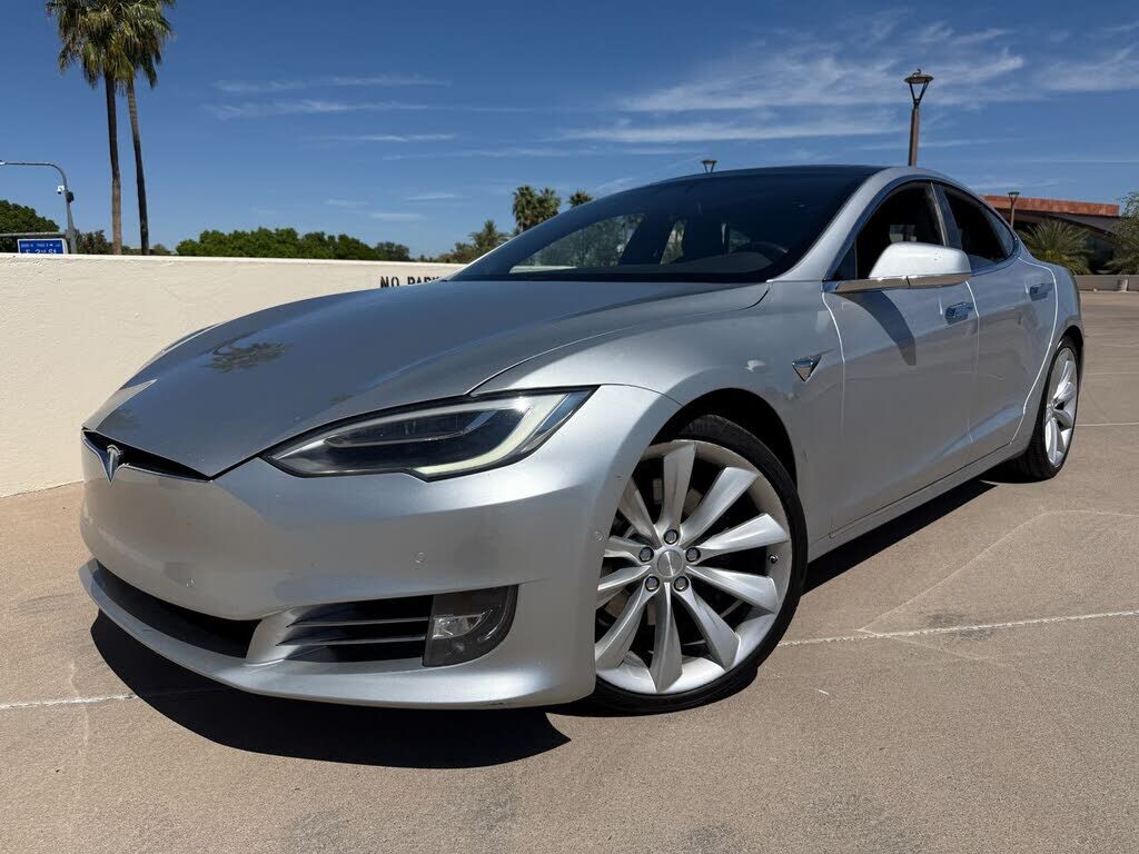 2017 TESLA Model S