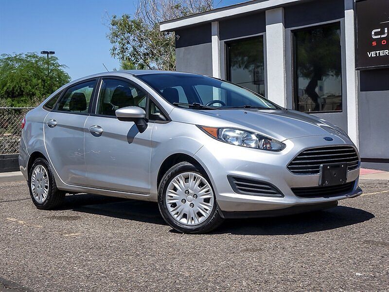 2016 FORD Fiesta