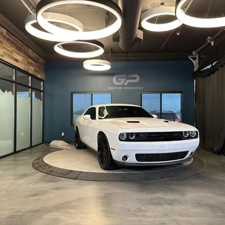 2021 DODGE Challenger