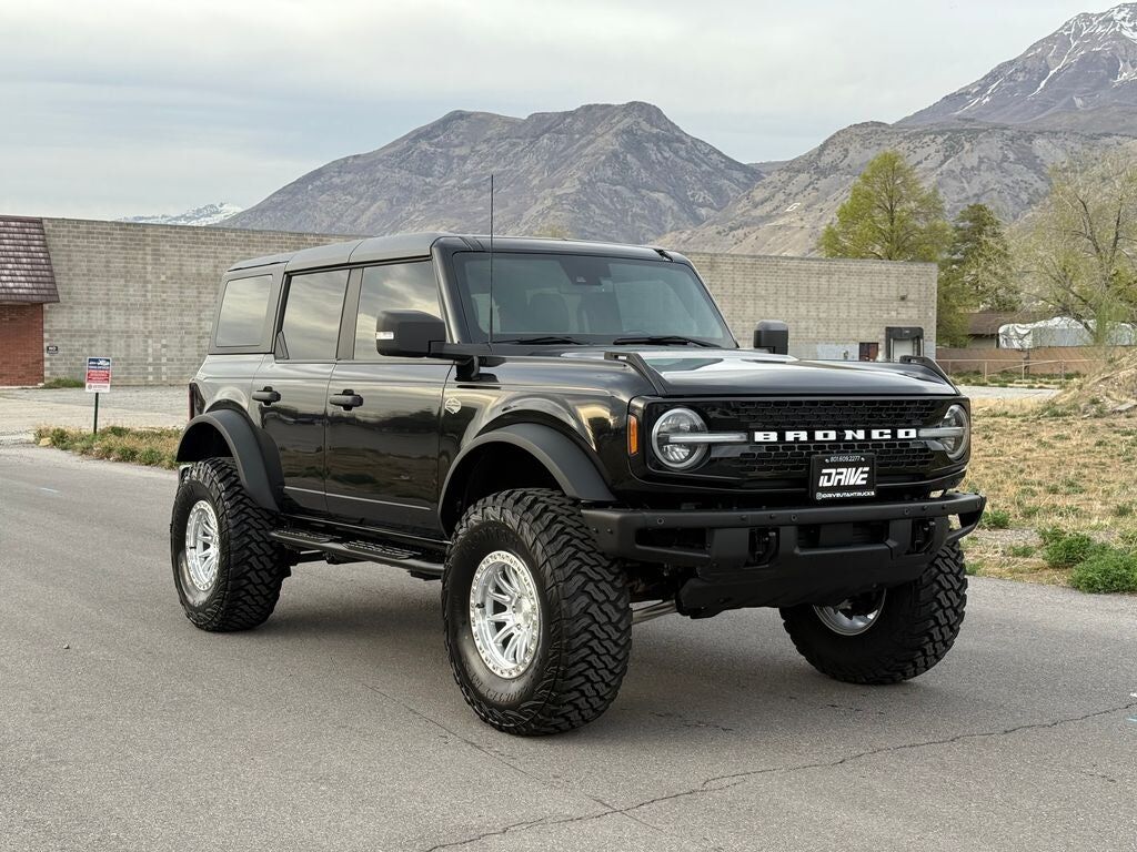 2022 FORD Bronco