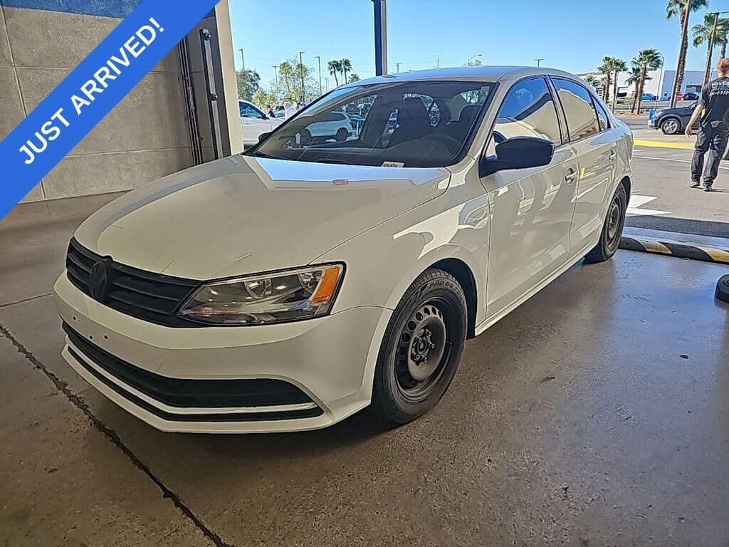 2016 VOLKSWAGEN Jetta
