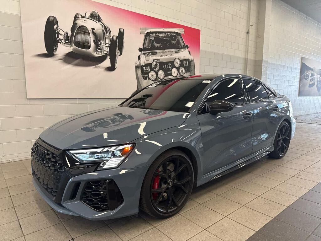 2024 AUDI RS3
