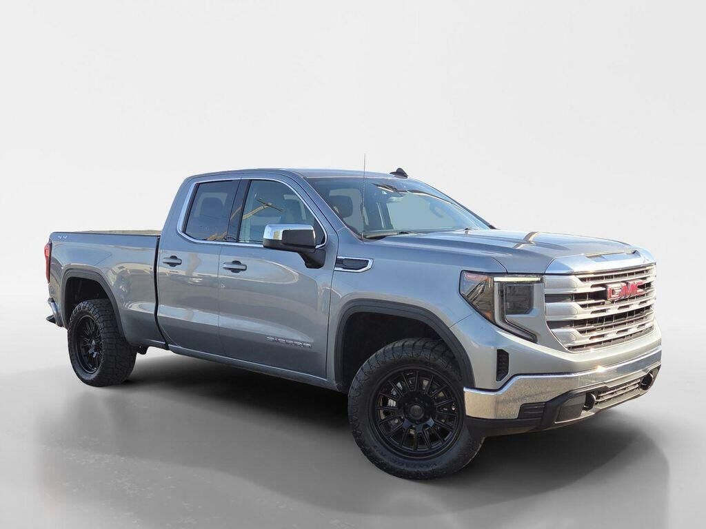 2023 GMC Sierra