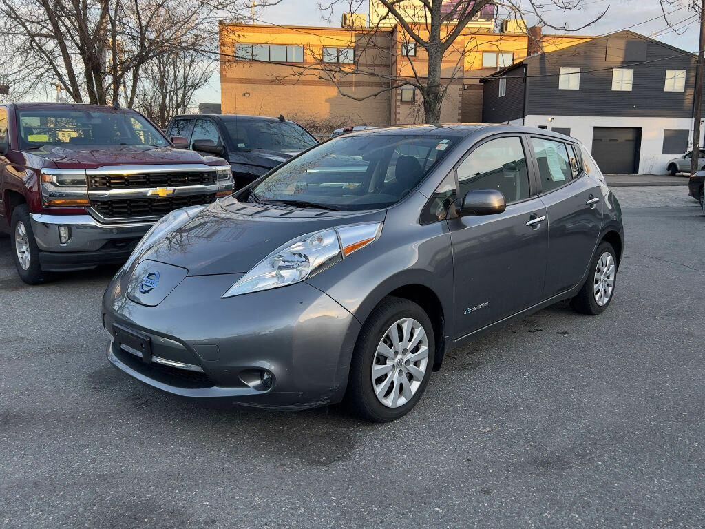 2017 NISSAN Leaf