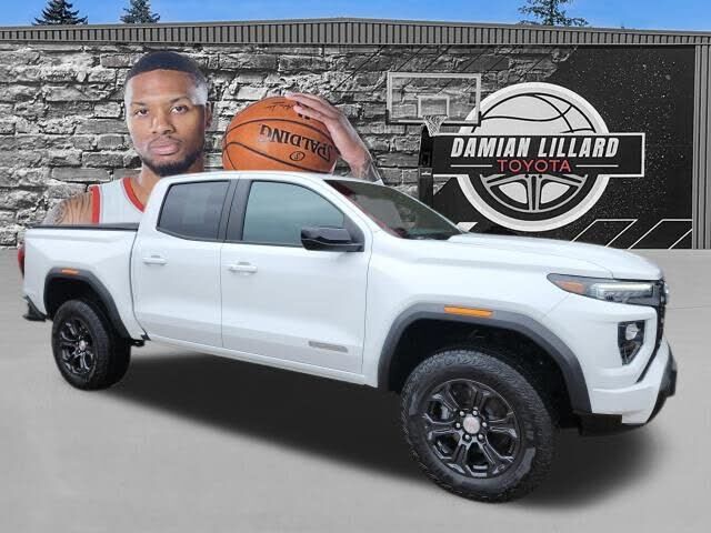 2023 GMC Canyon