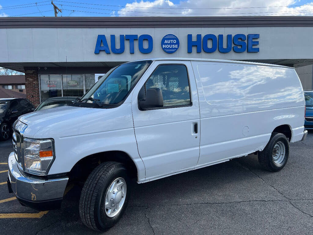 2013 FORD E-250