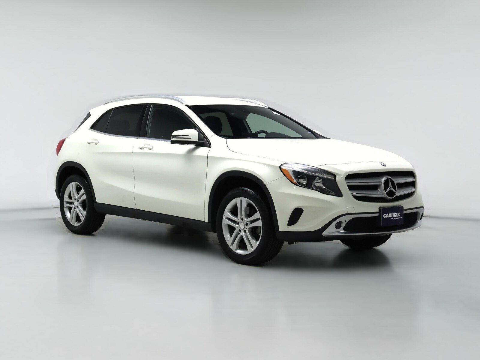 2016 MERCEDES-BENZ GLA-Class