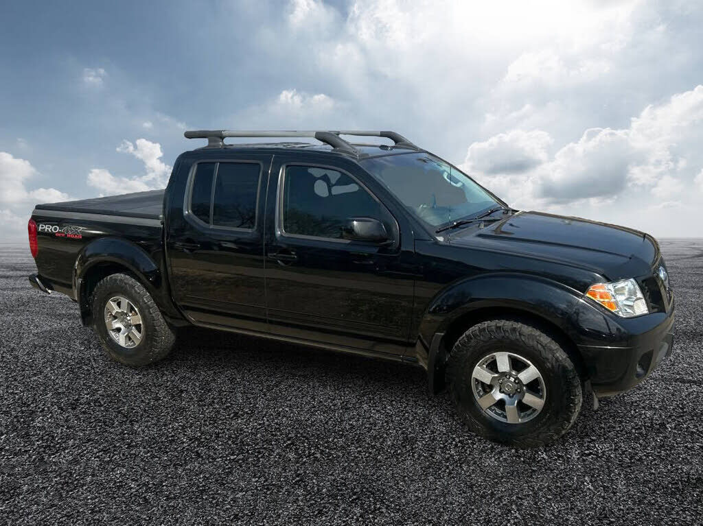 2012 NISSAN Frontier
