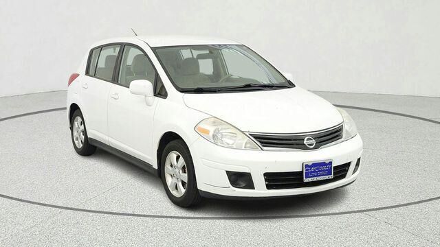 2012 NISSAN Versa