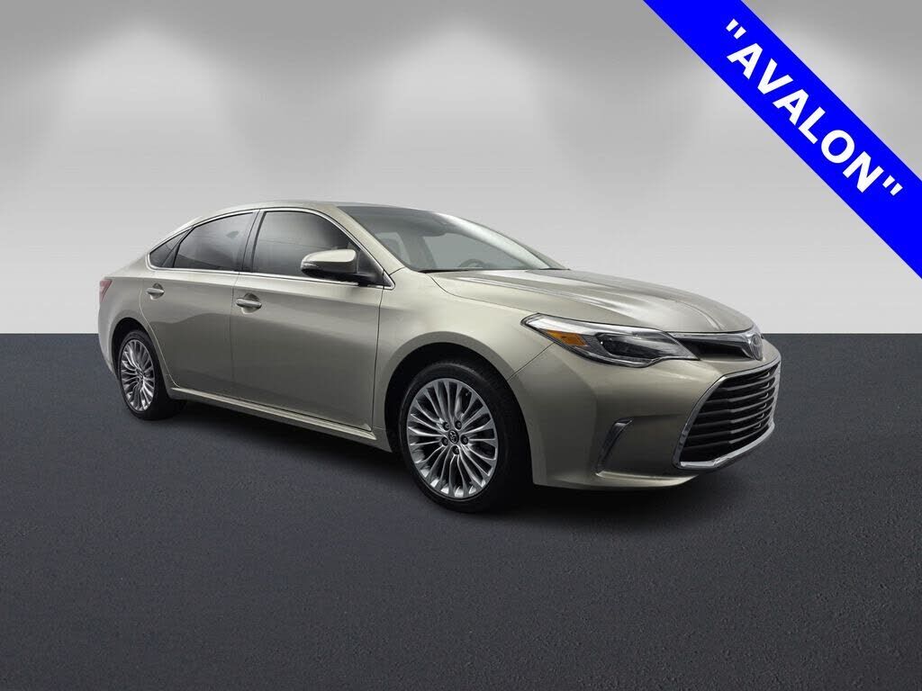 2017 TOYOTA Avalon