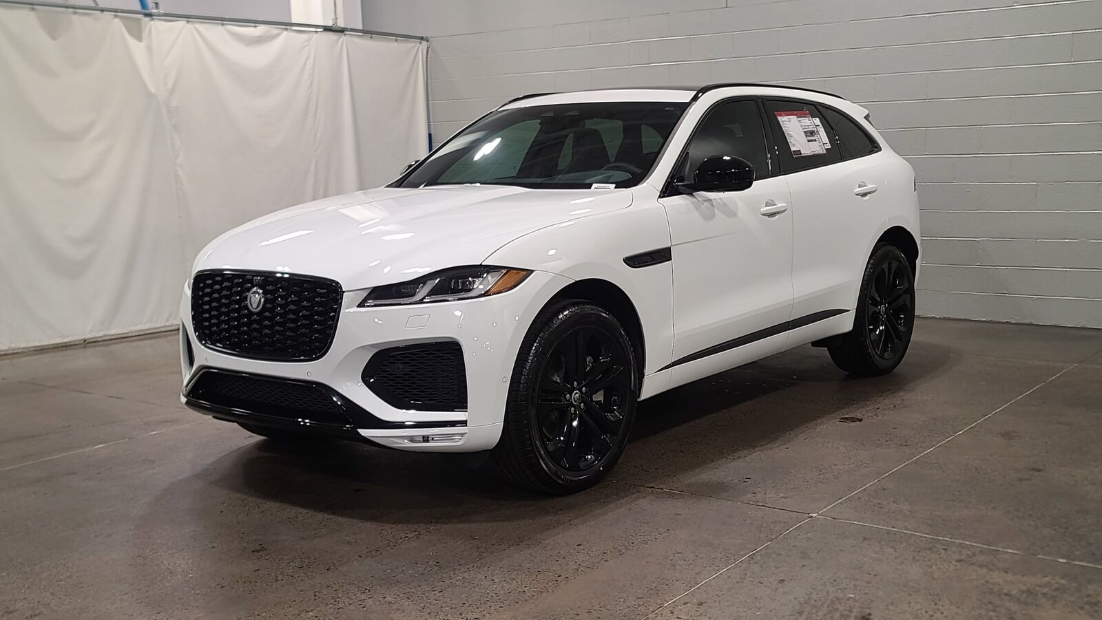 2026 JAGUAR F-Pace
