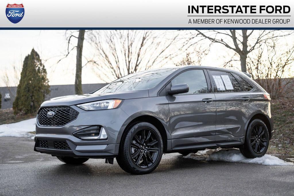 2023 FORD Edge