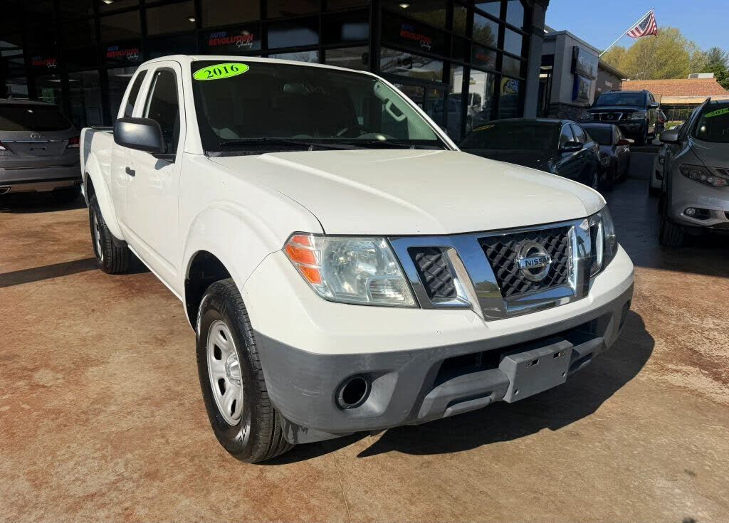 2016 NISSAN Frontier