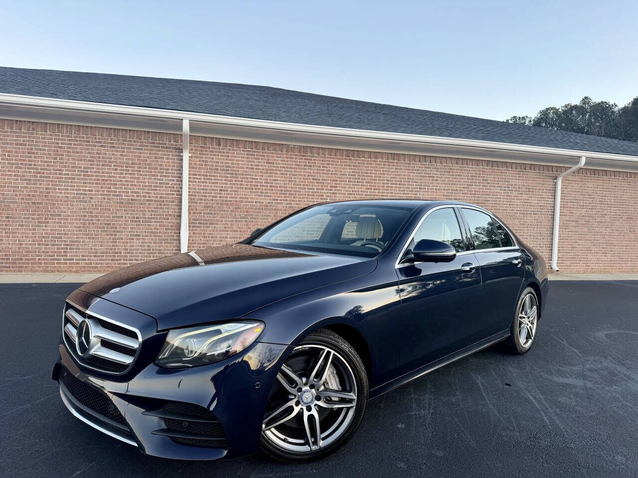 2017 MERCEDES-BENZ E-Class
