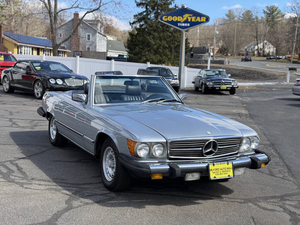 1982 MERCEDES-BENZ 380