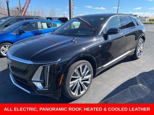 2024 CADILLAC Lyriq