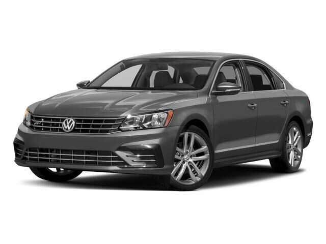 2017 VOLKSWAGEN Passat