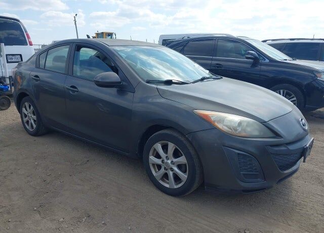 2010 MAZDA Mazda3