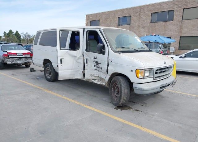 1999 FORD E-350
