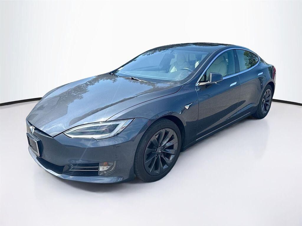 2020 TESLA Model S