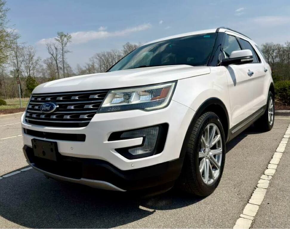2017 FORD Explorer