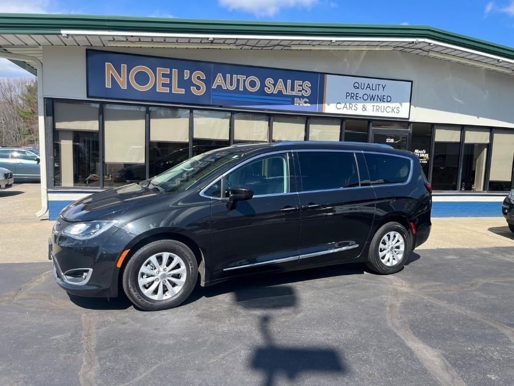 2019 CHRYSLER Pacifica