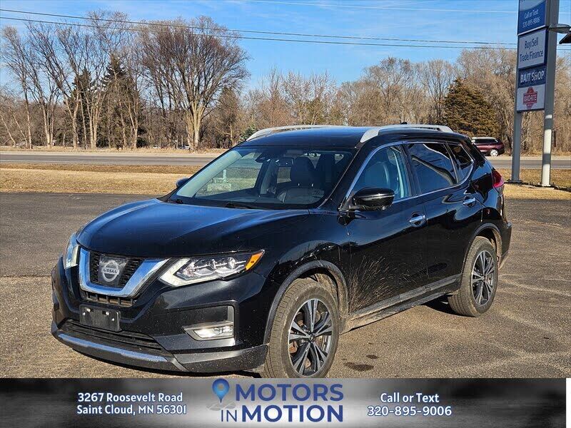 2017 NISSAN Rogue