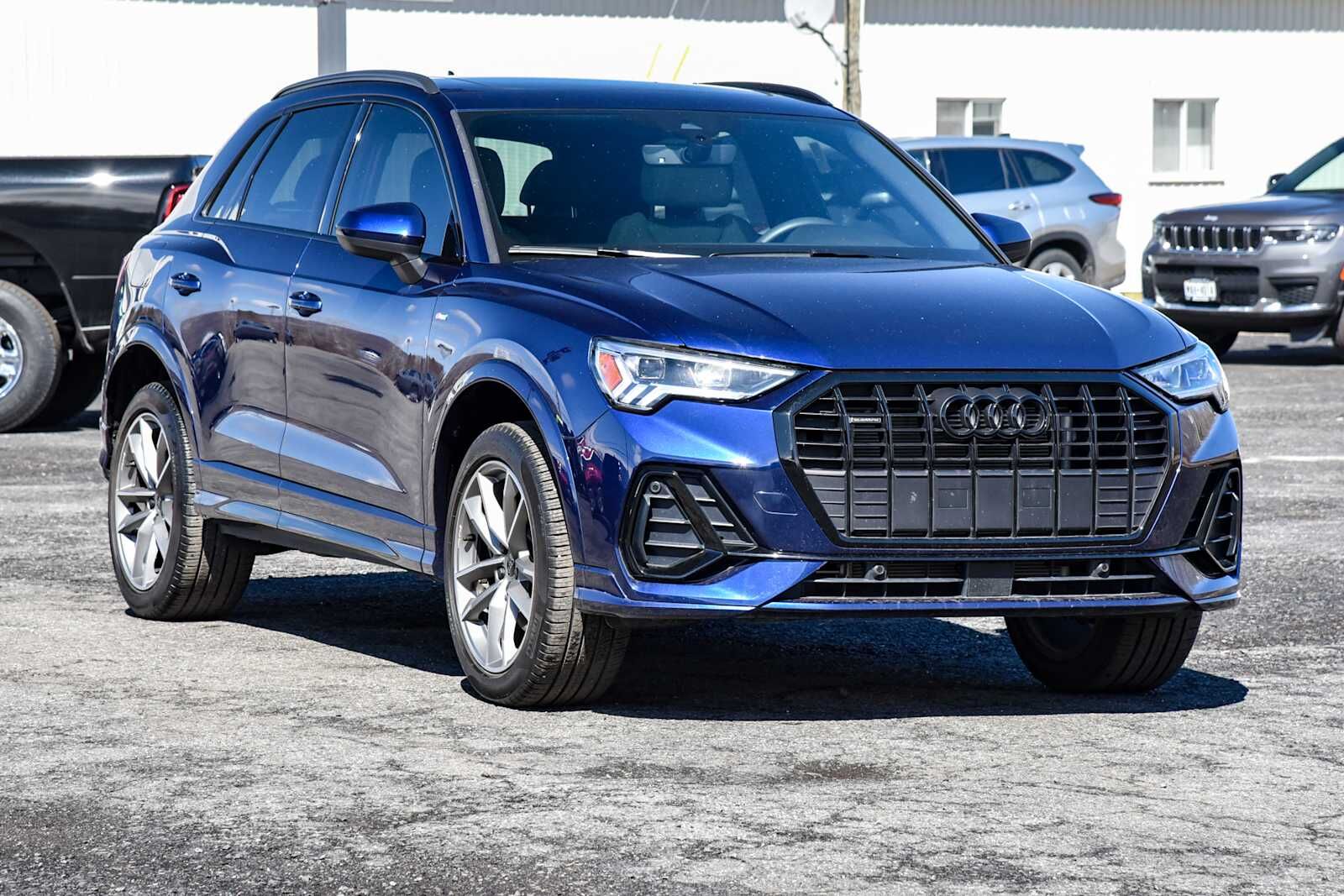 2025 AUDI Q3