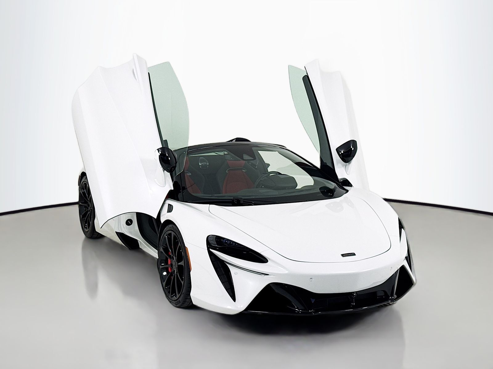 2026 MCLAREN ARTURA