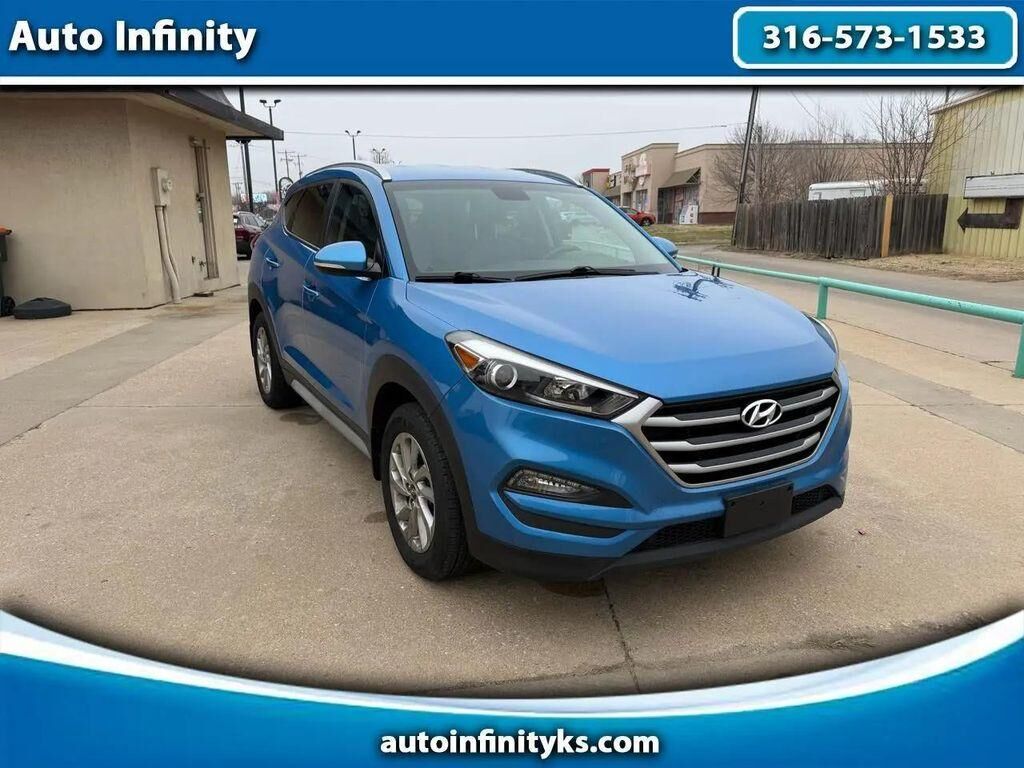 2017 HYUNDAI Tucson