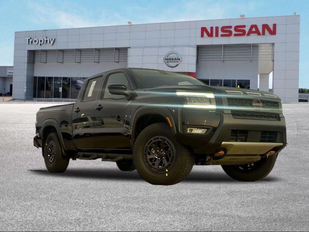 2026 NISSAN Frontier