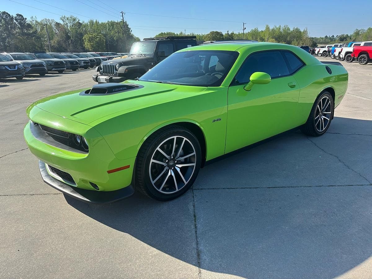 2023 DODGE Challenger