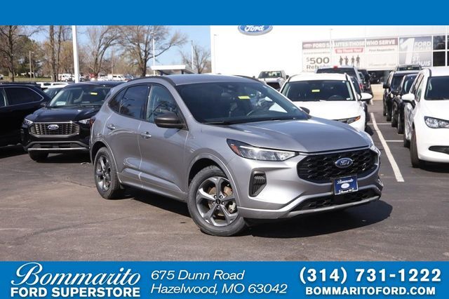 2024 FORD Escape