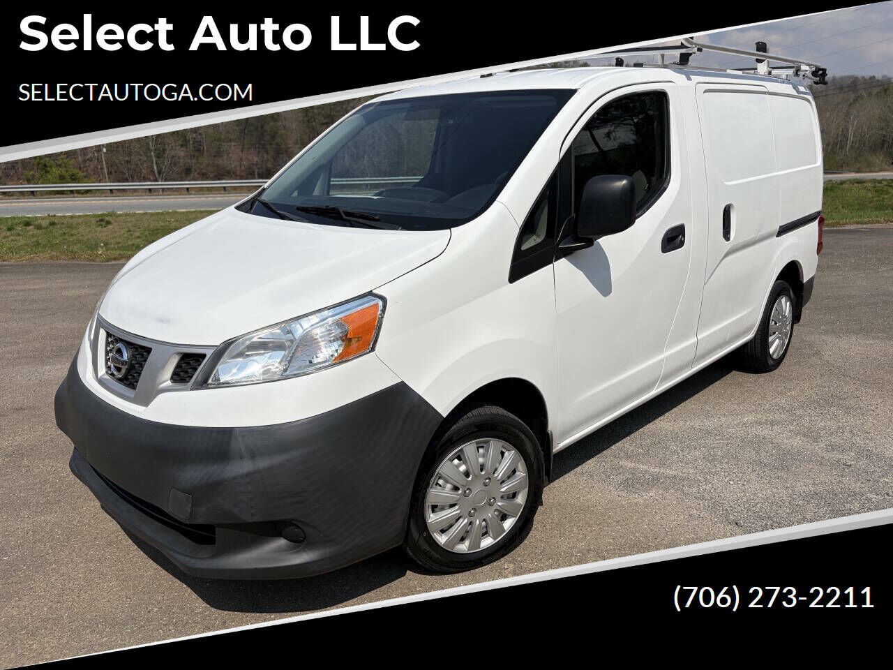 2017 NISSAN NV200