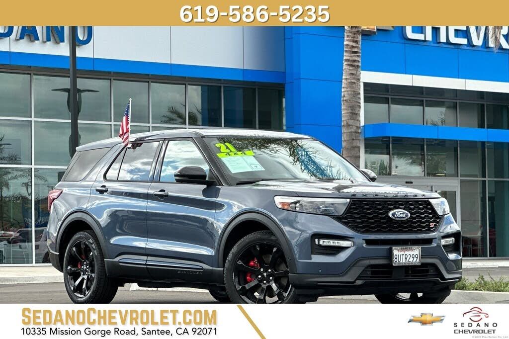 2021 FORD Explorer