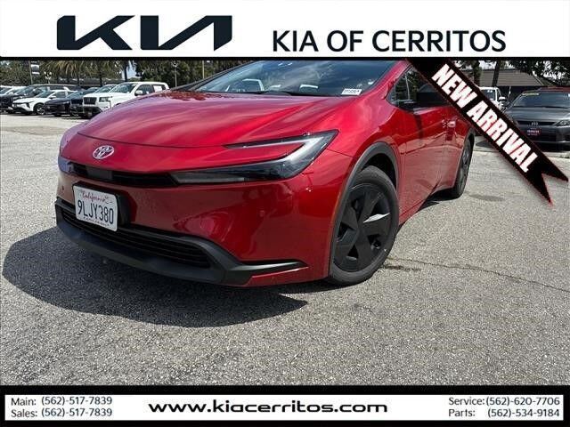 2024 Toyota PRIUS
