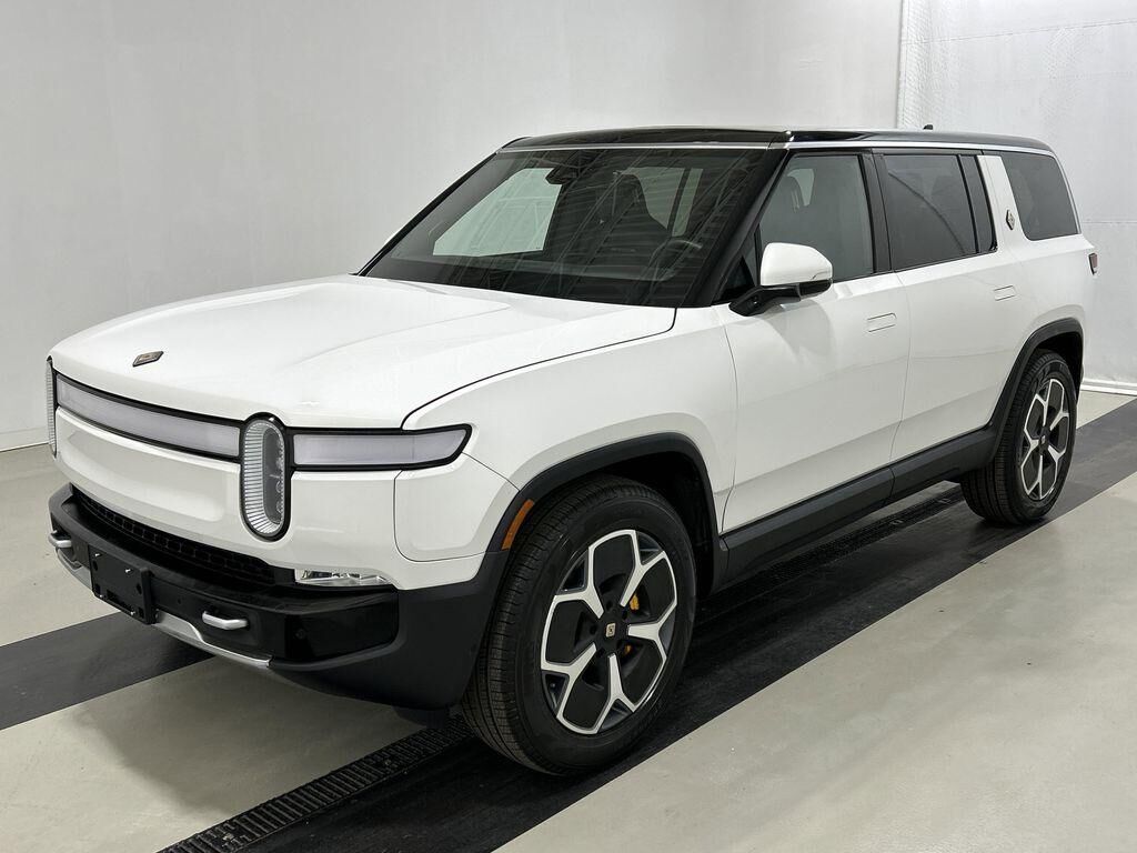 2024 RIVIAN R1S
