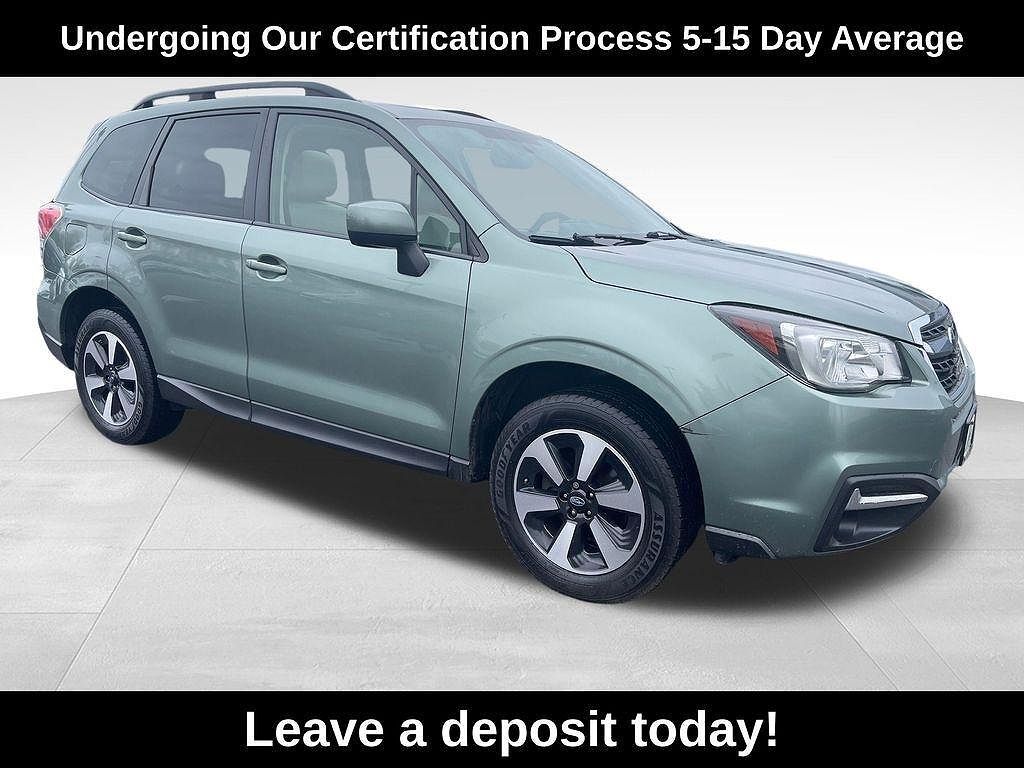 2017 SUBARU Forester