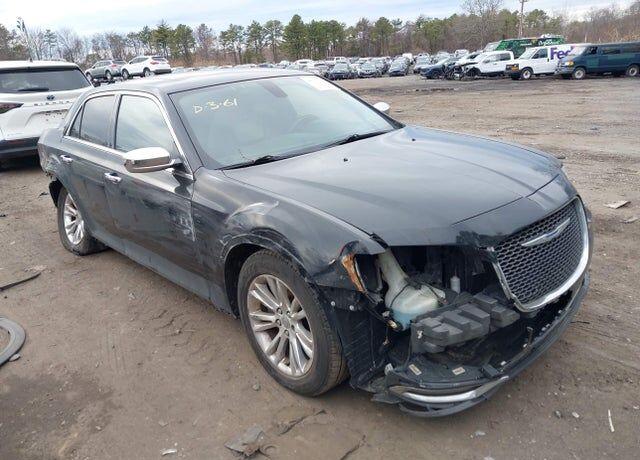 2016 CHRYSLER 300
