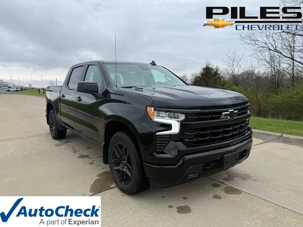 2025 CHEVROLET Silverado